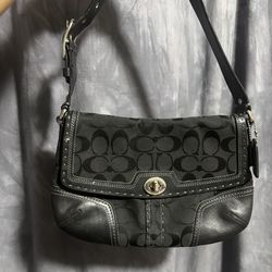 Coach black vintage soho