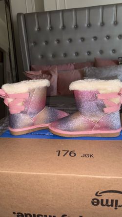 KRABOR GLITTER SNOW BOOTS SIZE 1Y