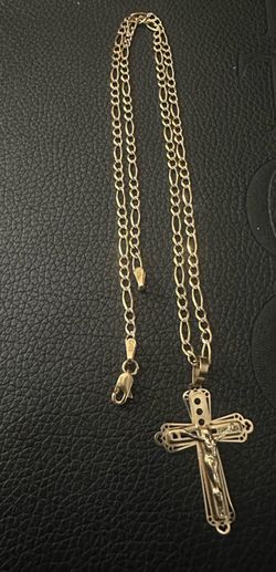 10k chain and pendant