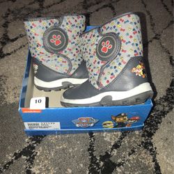 Paw Patrol Snow boots Toddler Size 10 