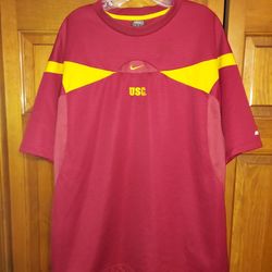 MENS MEDIUM UNIVERSITY OF SOUTHERN CALIFORNIA TROJANS NIKE DRI-FIT SHIRT/LIGHT SWEATSHIRT WITH SEWN ON LETTERS AND LOGO 