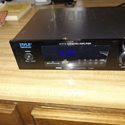 Pyle PDA8BU 5CH AMPLIFIER 