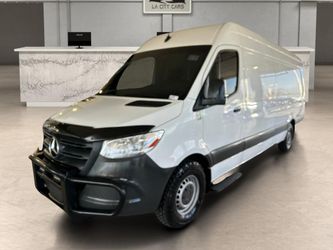 2022 Mercedes-Benz Sprinter 2500