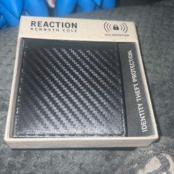 Reaction Kenneth Cole Wallet 