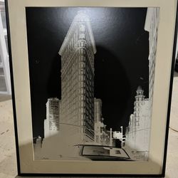NYC Flatiron Framed Picture (Framed w/border)