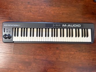 M-Audio Keystation61 MIDI keyboard