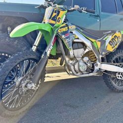 2019 KX 450 Fuel Injected Engine 