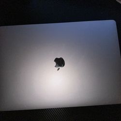 Macbook Pro 16inch 2019 Intel i7, Silver