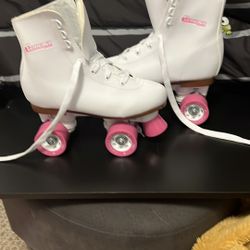 Skates rollerskates