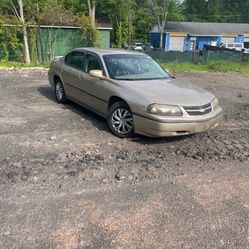 2005 Chevrolet impala .  