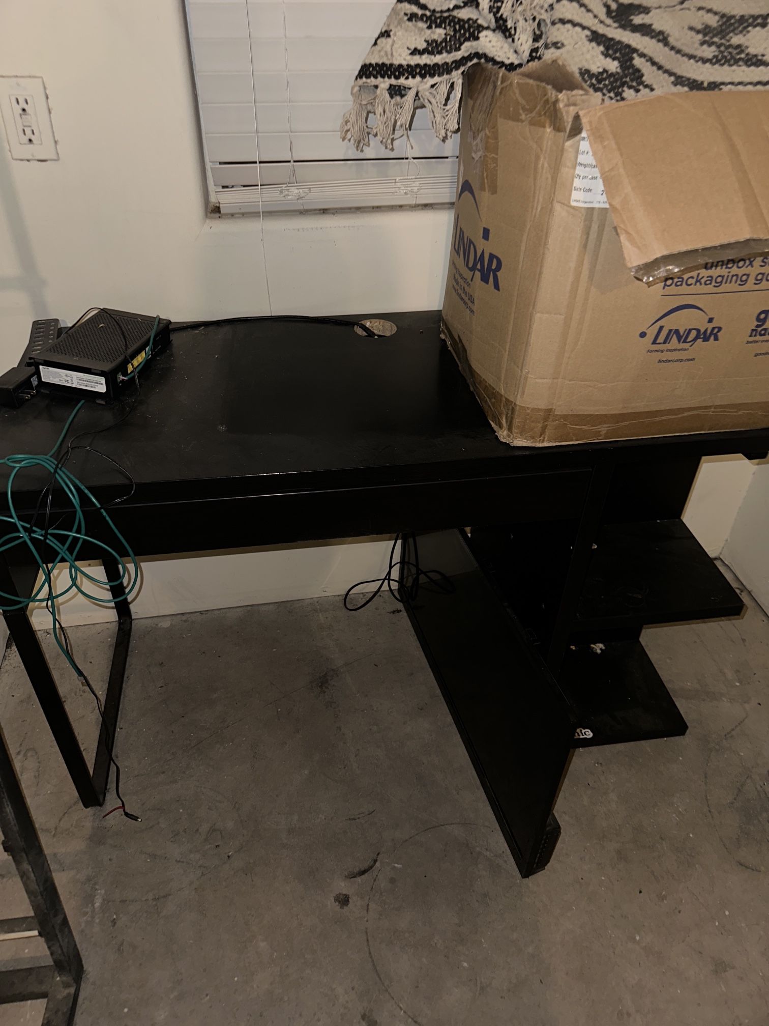 Desk - Black