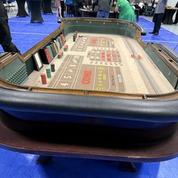 10’ Craps table