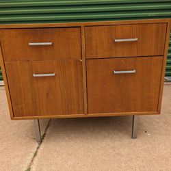 Vintage 60's Cabinet Or Tv Stand 