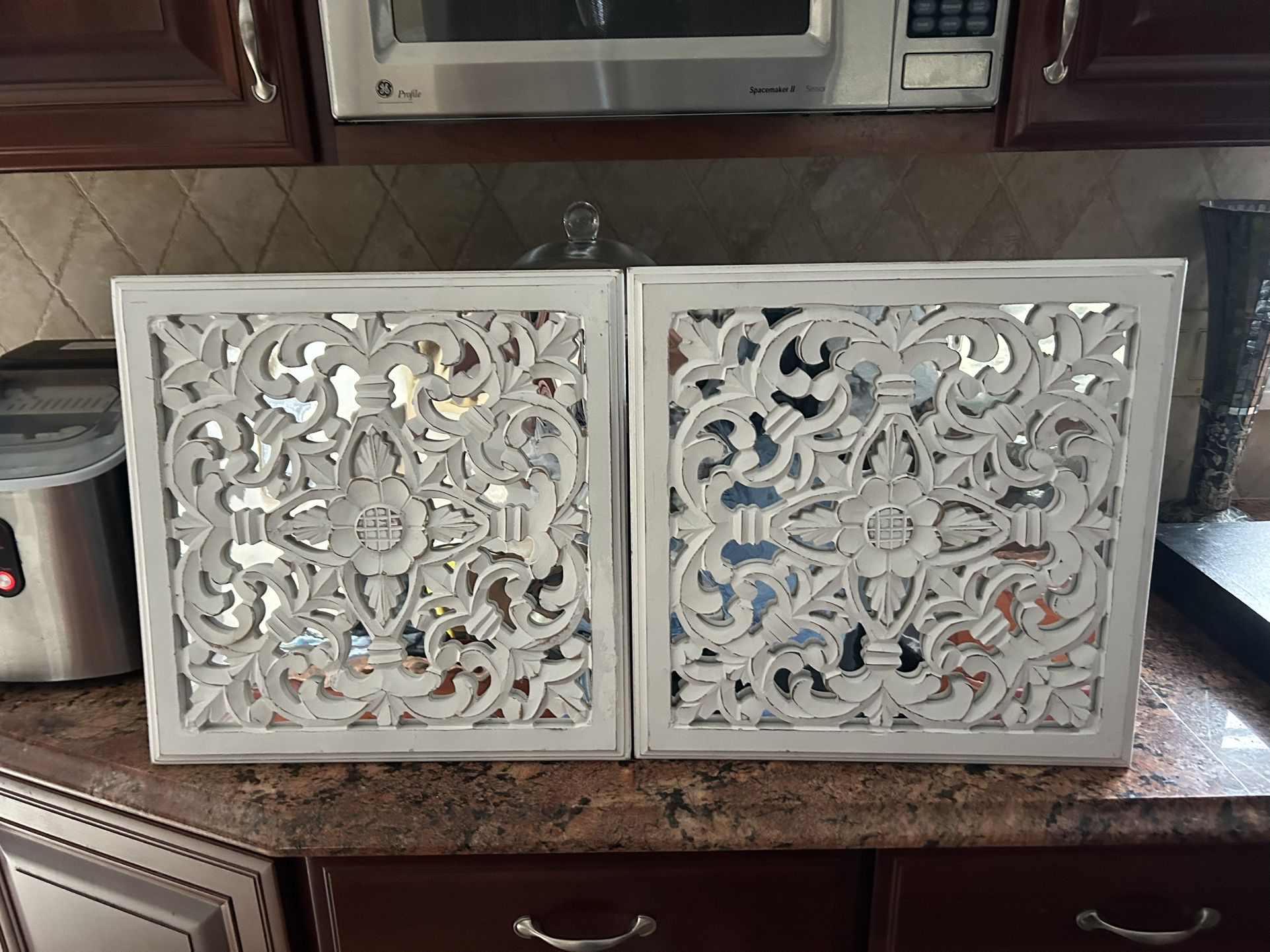 Set of 2 wooden white wall decor. 16 x 16