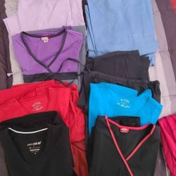 Women's Scrubs 