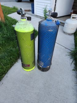 Dive Tanks