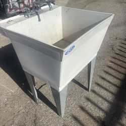 Mustee Utilatub 23 in. W X 25 in. D Single Polypropylene Laundry Tub Utility Sink Faucet Included