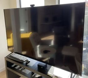 70 Inch Vizio smart Tv
