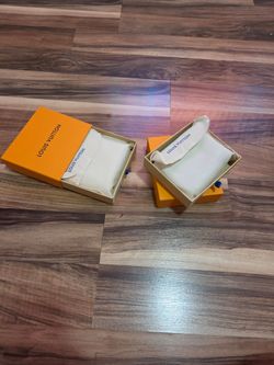 LV Wallet