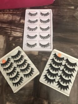 Eyelash bundle