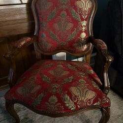 Elegant chair 