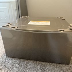 Laundry Pedestal LG Graphite Steel Washer and Dryer