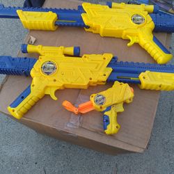 Toy (Nerf like) set