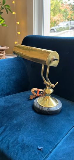 Vintage brass table lamp by Underwriters Labatories
