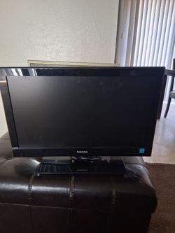 T.V/DVD Combination
