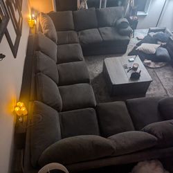 Sectional Couch 
