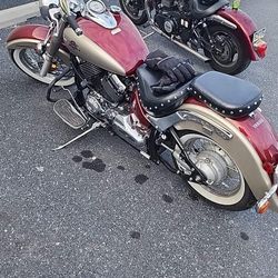 03 Yamaha V star classic