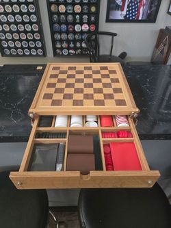 Checkers/Backgammon Set