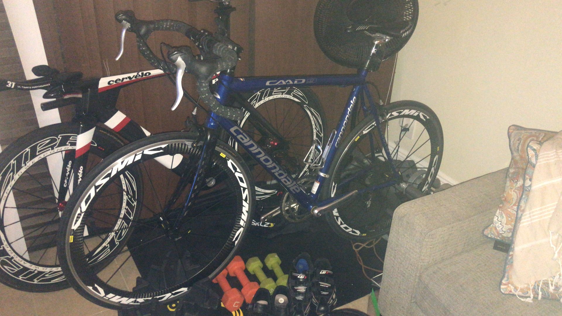 Cannodale CAAD 09 cosmic wheel prologue seat in great condition