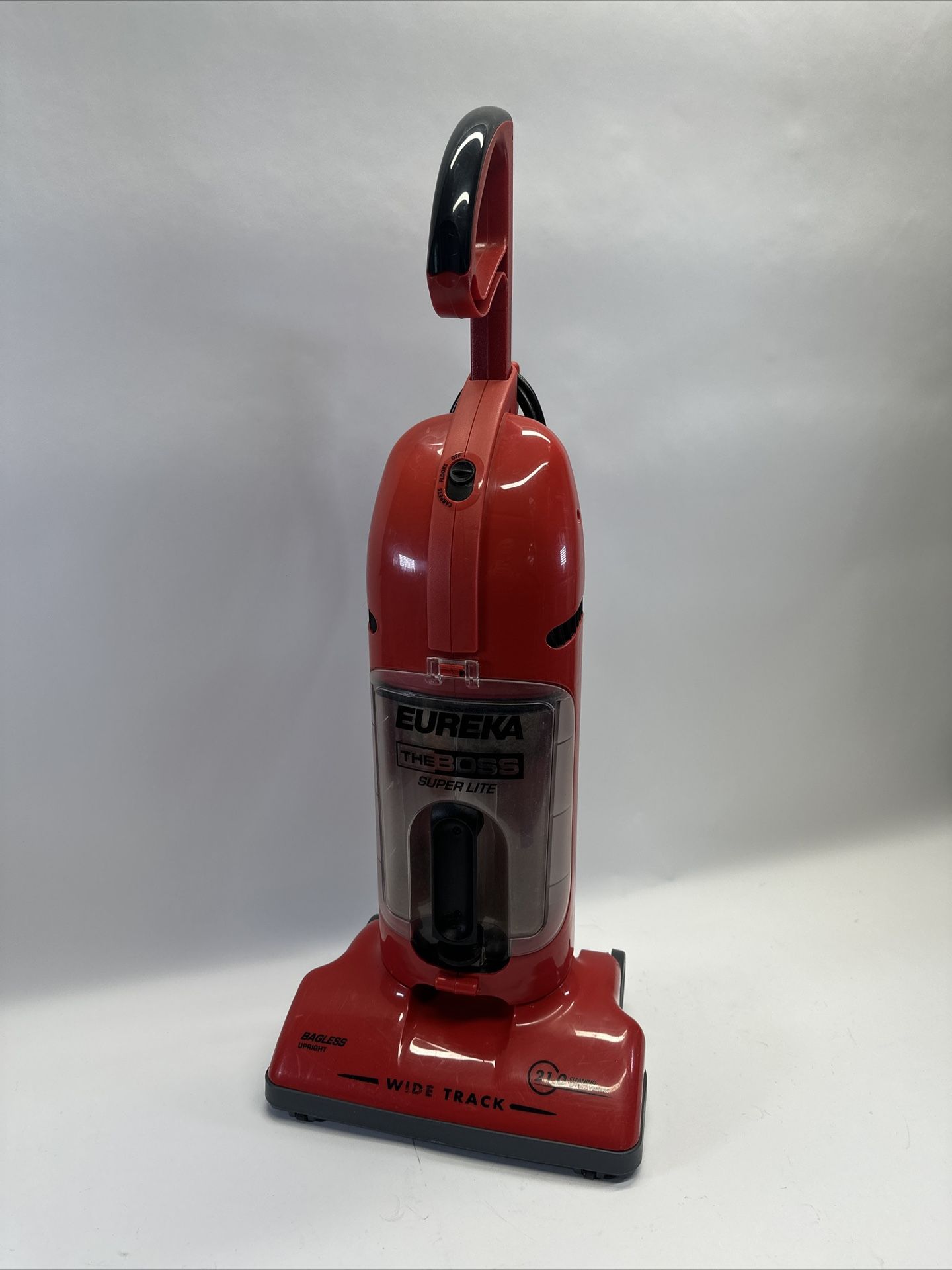 Eureka The Boss SuperLite 21.0 Bagless Vacuum Model 409 Rare