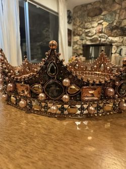Thick Copper Crown With Rinestones