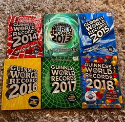 Guiness World Records Book Set