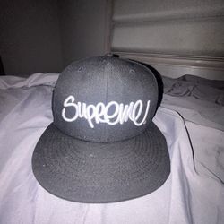 SUPREME NO COMP BOX LOGO NEW ERA