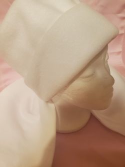 New White   Fleece White Pillbox Hat/Scarf Set Adult sz Hand Crafted