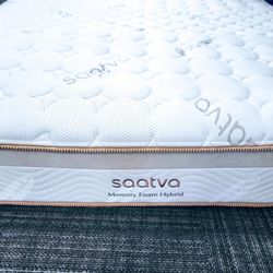 SAATVA Memory Foam Hybrid Mattress (1 King)