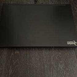 Clevo NH70RAQ 💻 i7 + GTX 1650 Gaming Laptop - 512GB SSD -