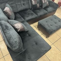 BRAND NEW SECTIONALS WITH OTTOMAN •DELIVERY AVAILABLE 