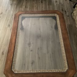 Elegant Glass-Top Coffee Table - Solid Wood