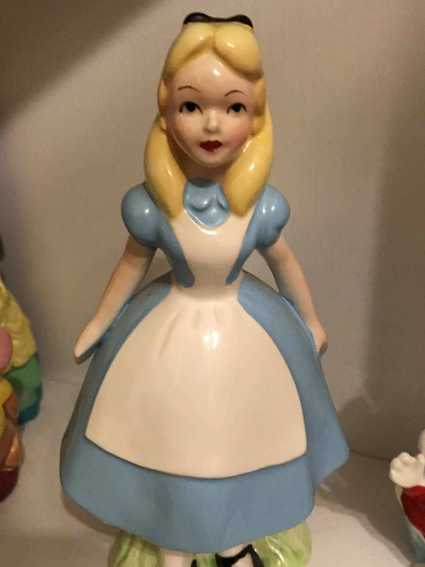 Disney Alice in wonderland figurine