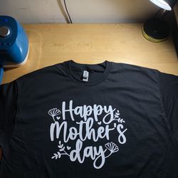 Happy Mother’s Day T-shirt  Size XL