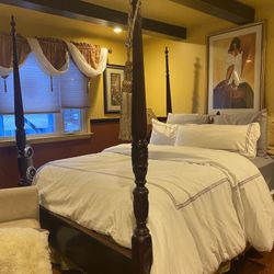Antique Victorian Carved Mahogany Queen 4 Piece Bedroom Set w/ Matress