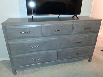 Gray Wood 7-Drawer Dresser with Silver Handles