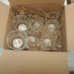 Glass Cups / Pick Up Only 