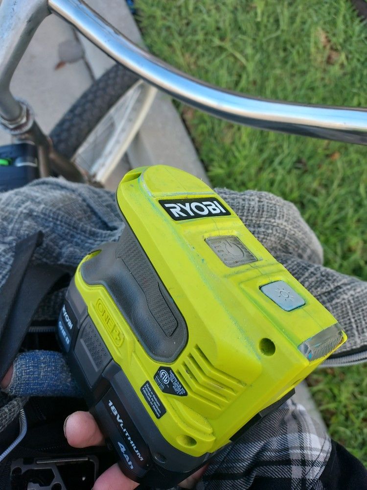 18V ONE+ 150-Watt Portable Battery Inverter Power Source