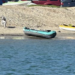 inflatable kayak 