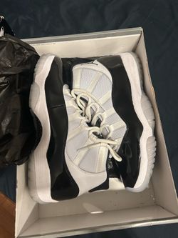 Jordan retro 11s